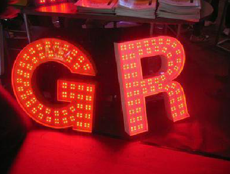 简阳LED发光字有哪些优势？